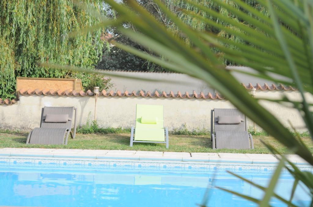 Chambres D'Hotes La Grange Au Bois Champagne-et-Fontaine Pokoj fotografie